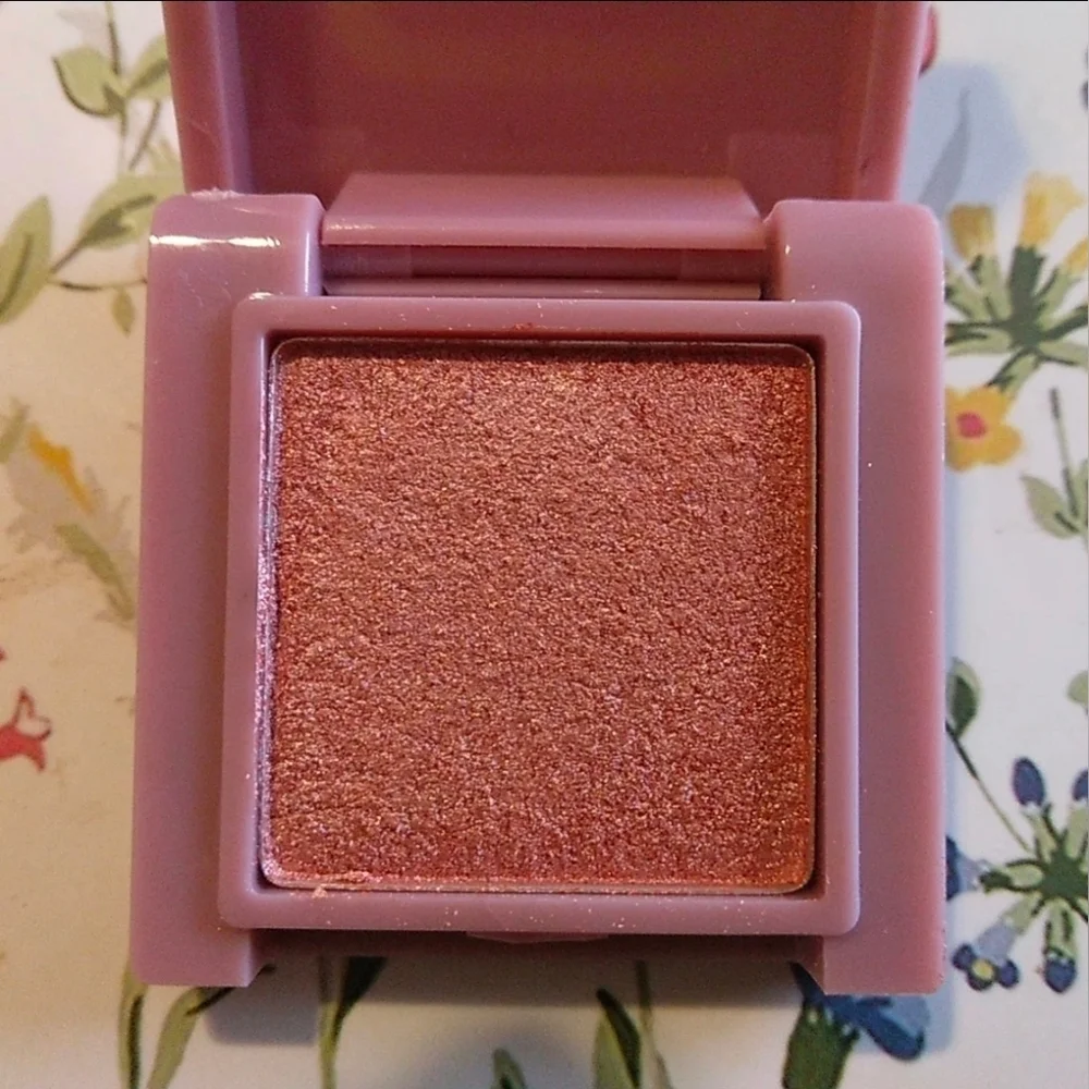 Ciaté London Peach Party Metallic Eyeshadow NWOB